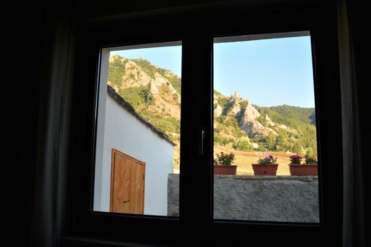 Spazio Natura Bed & Breakfast Castelmezzano Exterior photo